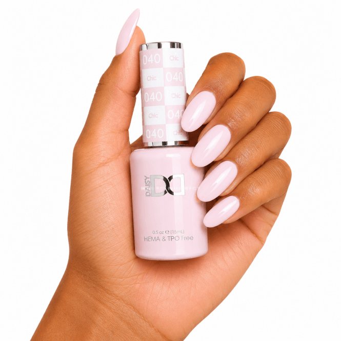 DND HEMA & TPO Free Gel Polish 15ml - Chic 040