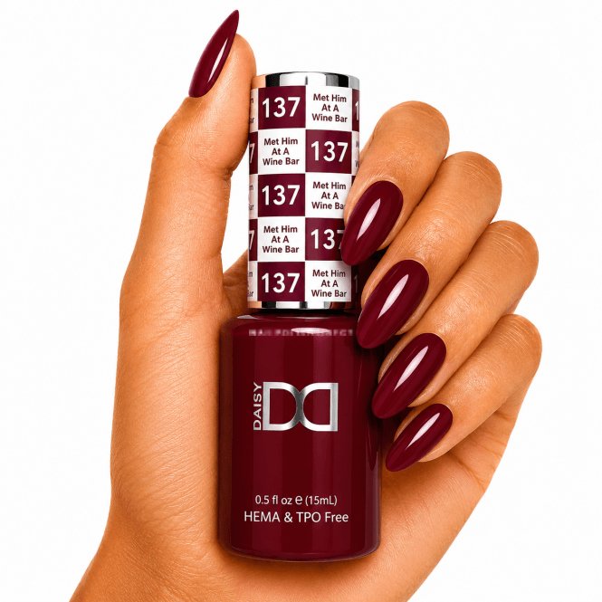 DND HEMA & TPO Free Gel Polish 15ml - Met Him At A Wine Bar 137