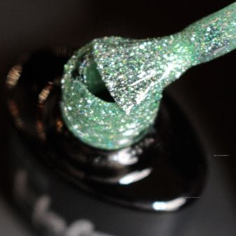 Sparkle Season Hema Free Gel Polish - Vibes 8ml (N2527)