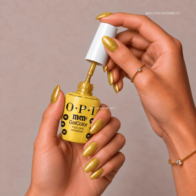 OPI GelColor The OPI & M&M'S Collection - HEMA & TPO Free Intelli-Gel Polish - Feeling Mmmerry 15ml
