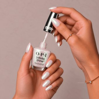 The OPI & M&M'S 2026 Gel-Like Nail Polish Collection - Mmmore To Enjoy 15ml