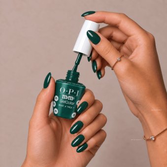 The OPI & M&M'S Collection - HEMA & TPO Free Intelli-Gel Polish - What A Tree-t 15ml